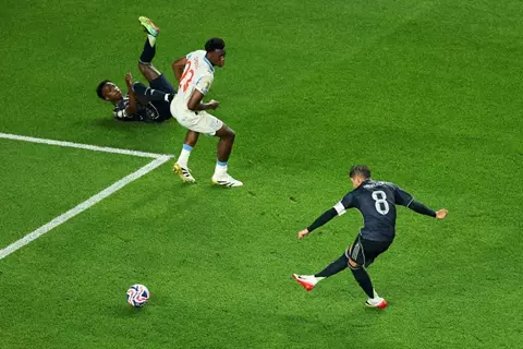 بعد كعب فيني الرائع.. فالفيردي يبدع في الهدف الثاني للريال أمام سالزبورج